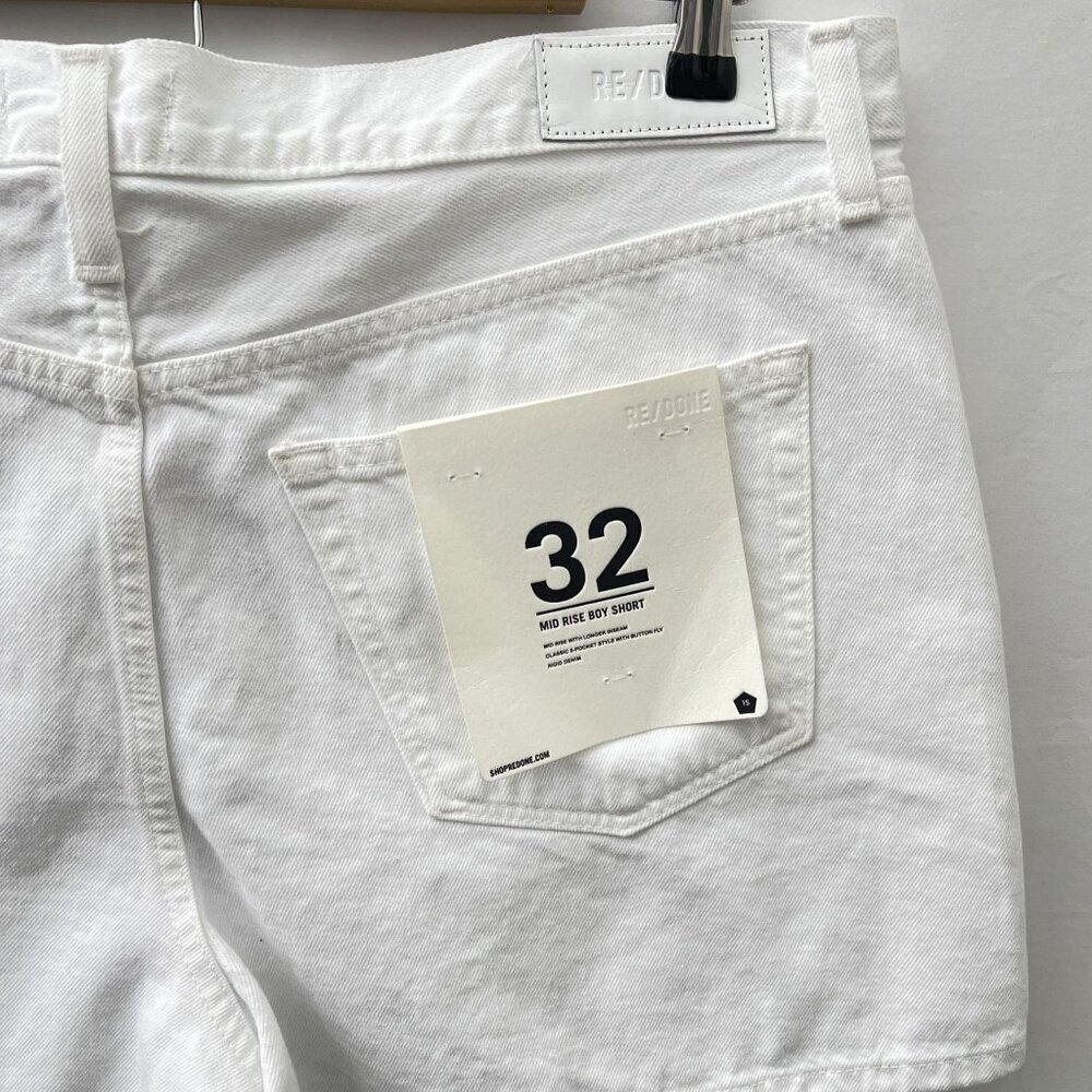 Re/Done Button Fly Mid-Rise Boy Shorts White Rigid Denim Womens 32‎ NWT - Picture 14 of 16